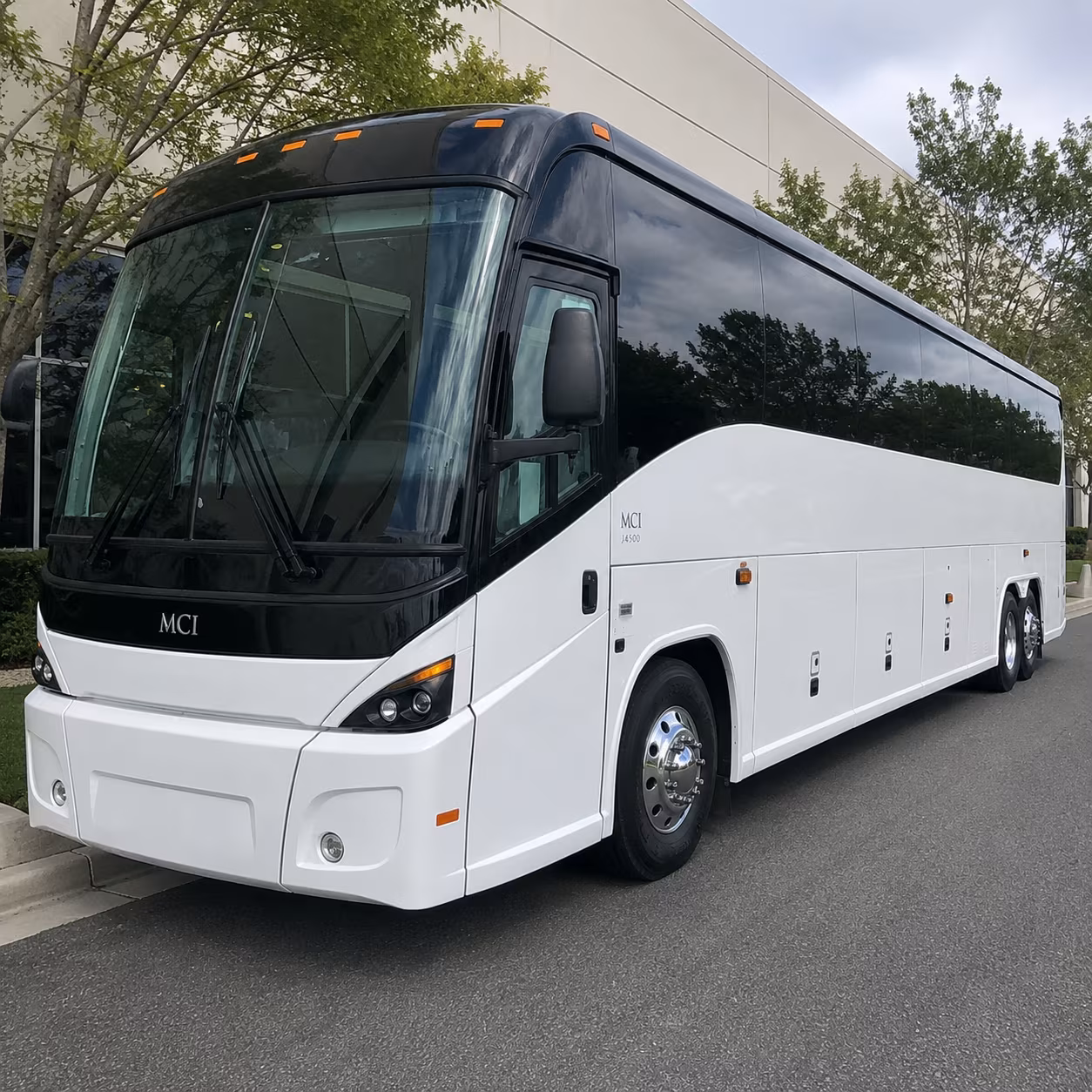 find group transportation to tulsa international and fort smith regional airports